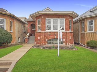 3022 N Nagle Ave, Chicago, IL 60634