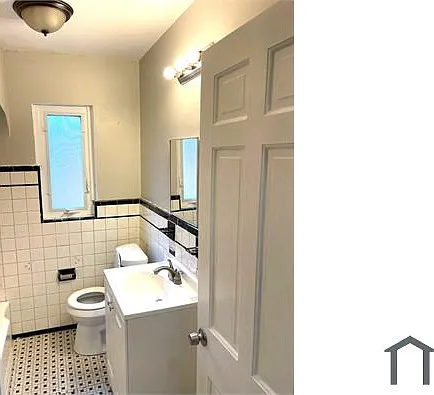 10370 Britain St — Photo 6