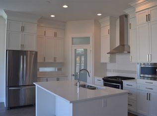 11036 Buckerfield Dr, Maple Ridge, BC V2W1Z8