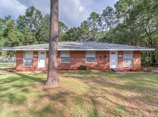 6842 Roundup Ln, Milton, FL 32570
