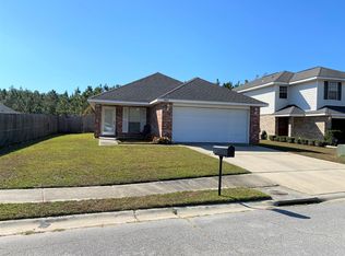 3703 Springwood Ln, Ocean Springs, MS 39564