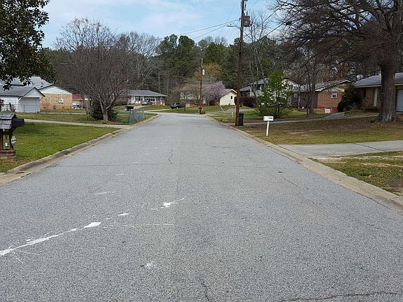 4th image of 1500 Sunnybrook Dr