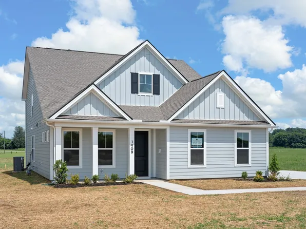 1406 Charles Dr, Chapel Hill, TN 37034