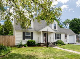 2 E Dunstable Rd, Nashua, NH 03060