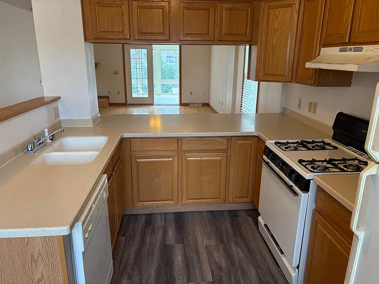 4139 Wood Hills Dr #1 — Photo 3