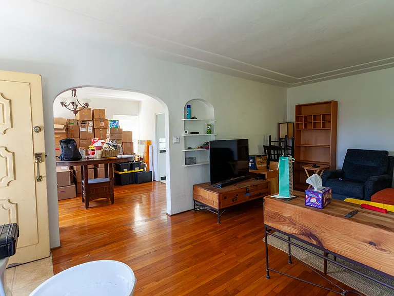 4959 Santa Cruz Ave — Photo 9