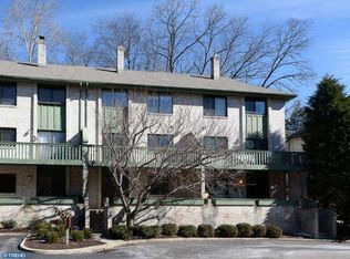 572 Foxwood Ln, Paoli, PA 19301