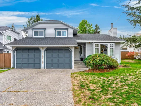 15276 95th Ave, Surrey, BC V3R 9C6