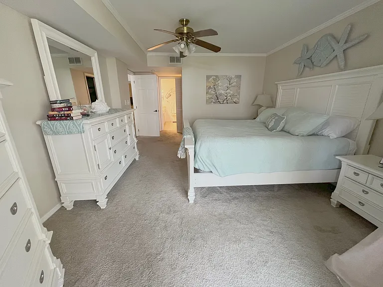 6500 Sunset Way — Photo 11