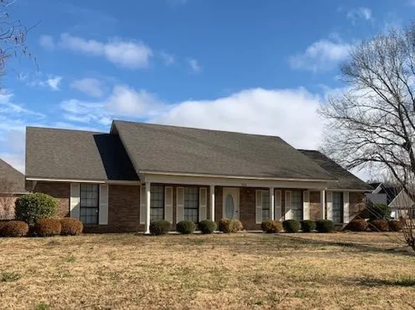 504 Kathleen Dr, Greenville, MS 38701