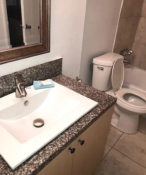 498 NW 165th Street Rd #D304 — Photo 13