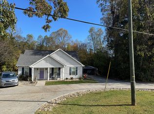 5661 Reynolda Rd, Winston Salem, NC 27106