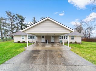 12966 Fountain Ct, Strongsville, OH