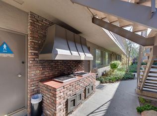 Encino Verde, Encino, CA 91316