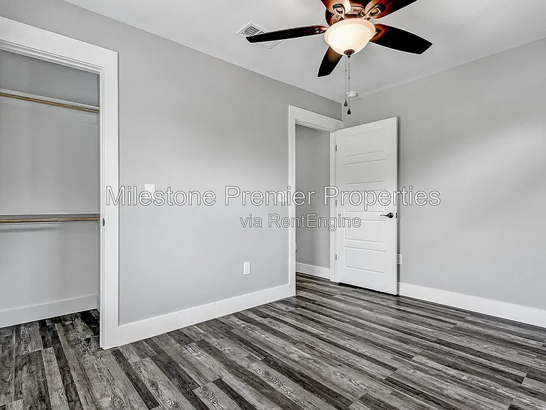1323 S 5th Ave — Photo 17