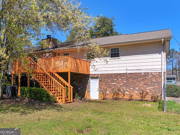 2nd image of 765 Swamp Creek Dr