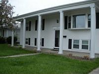 2nd image of 225 E 40th Pl