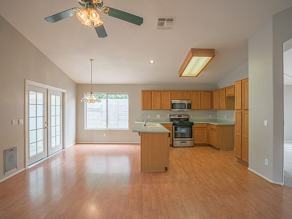3rd image of 5168 W Kerry Ln