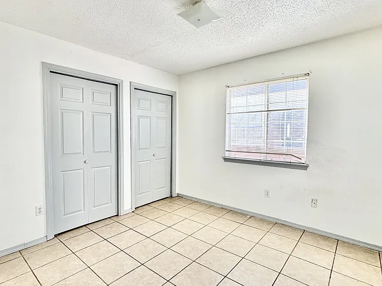 2717 Idalia Ave #B — Photo 9