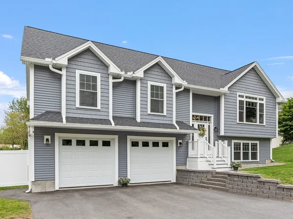 25 Baremeadow St, Methuen, MA 01844