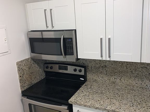 3rd image of 3109 Oakland Shores Dr #G10-g108