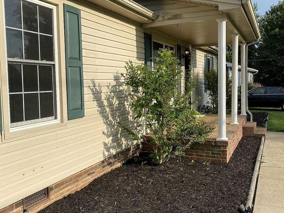 2nd image of 604 Calista Rd