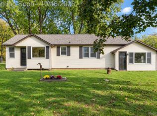 5063 Raymond Ave, Burton, MI 48509