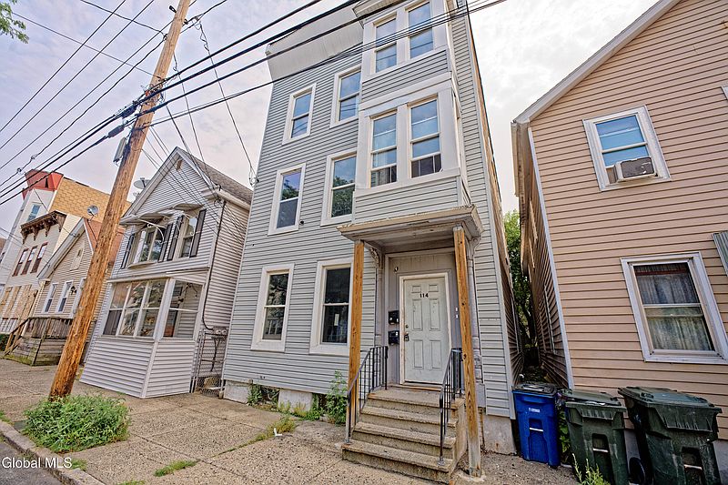 2nd image of 114 Congress Street