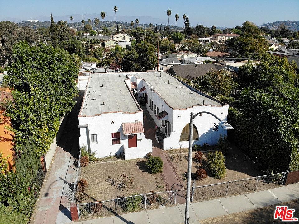 1st image of 3243 Glenhurst Ave