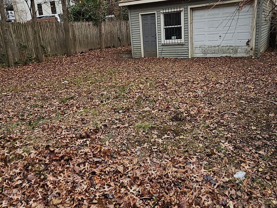 2nd image of 104 S Overbrook Ave