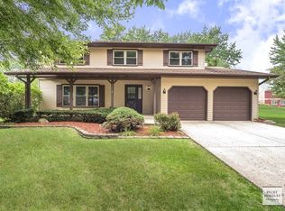 649 Feather Sound Dr, Bolingbrook, IL 60440