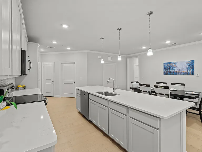 651 N Watters Rd #2307A — Photo 2