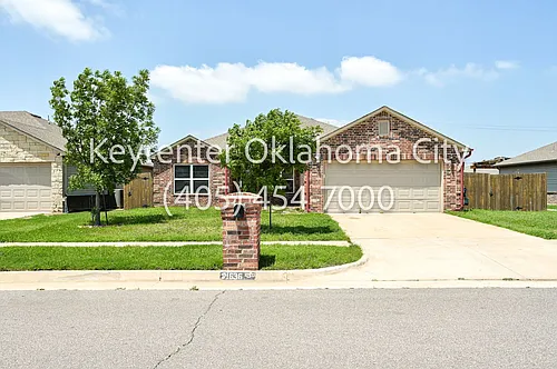 1636 Eighty Niner Ter Photo 1