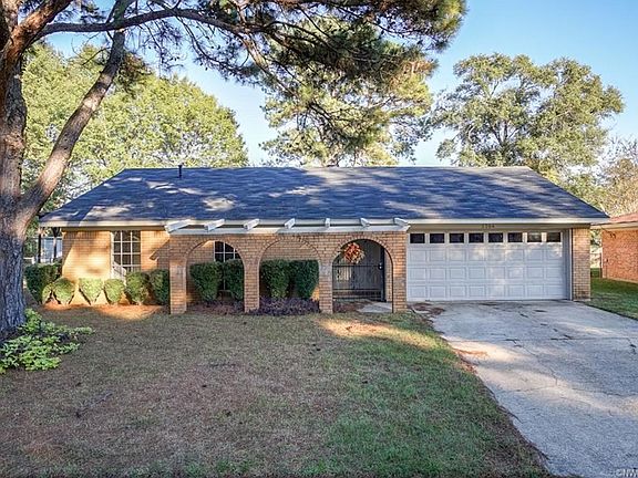 2nd image of 2704 Frostwood Dr