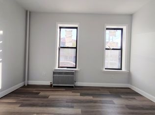 42-13 23rd Ave #1R, Astoria, NY 11105