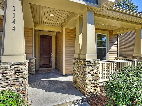 3rd image of 1144 Victoria Blake Ln