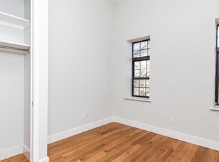 238 Boerum St #4, Brooklyn, NY 11206