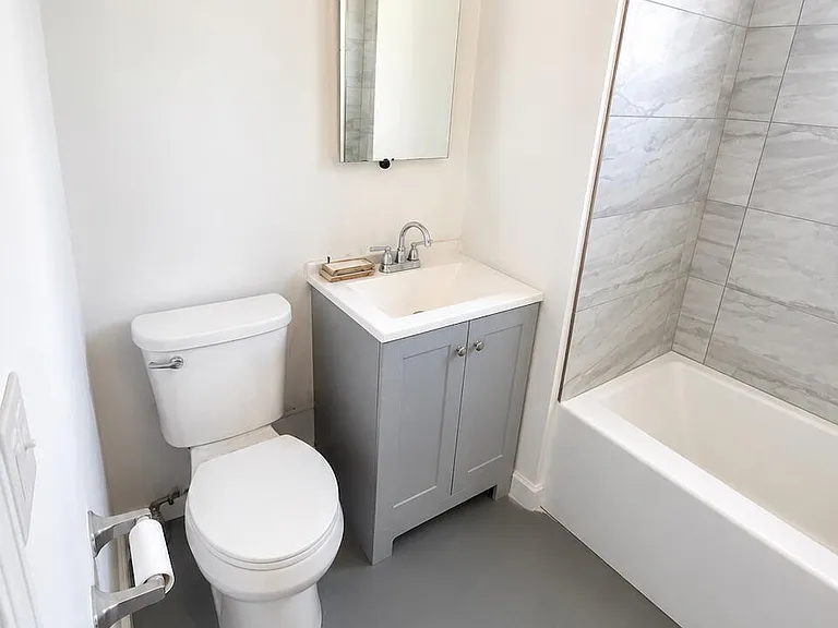 1702 N Tyndall Ave #1704 — Photo 4