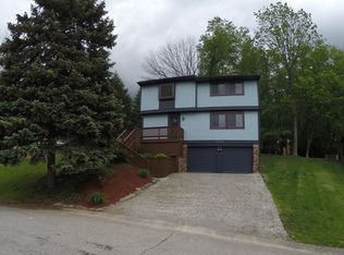 2514 Hunting Ridge Trl, Bridgeville, PA 15017