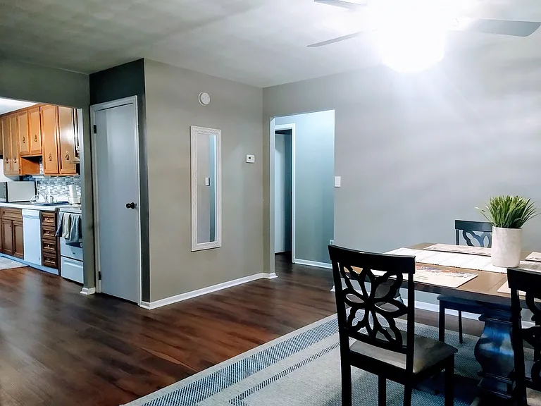 4560 N Happy Hollow Rd — Photo 5