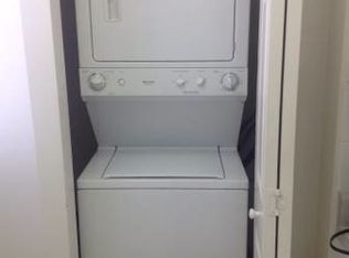 3293 Lauriston Pl, Fairfax, VA 22031