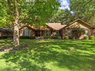 118 Double Eagle Dr, Saint Charles, MO