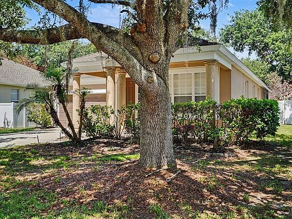 3rd image of 2210 GRANGER AVENUE