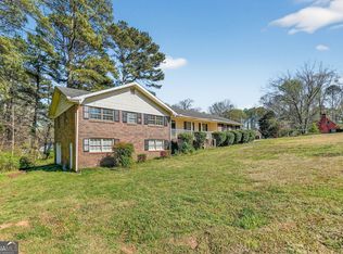 156 Blake Ln, Ellenwood, GA 30294
