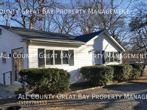 531 Canal Rd, Mount Sinai, NY 11766