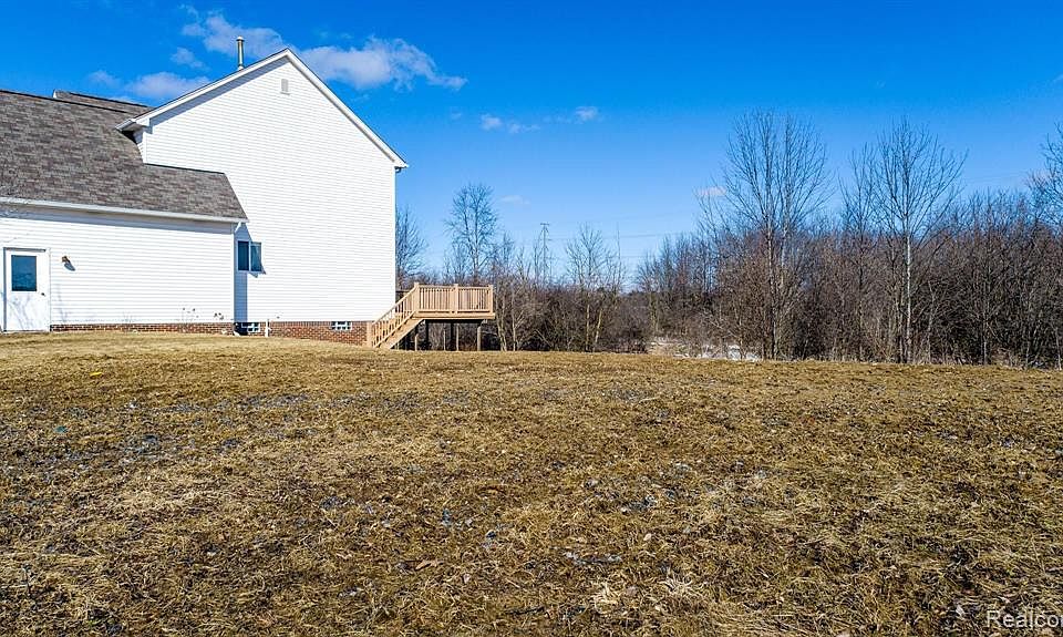 539 Old Farm Ln, Lapeer, MI 48446 MLS 20221065257 Zillow