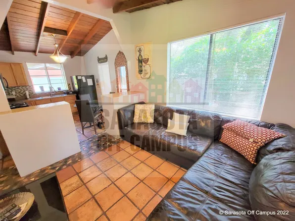 1145 41st St #1, Sarasota, FL 34234