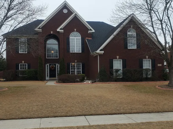 7019 Southcreek Dr SE, Owens Cross Roads, AL 35763