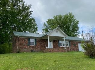 5537 Summer Shade Rd, Beaumont, KY 42124