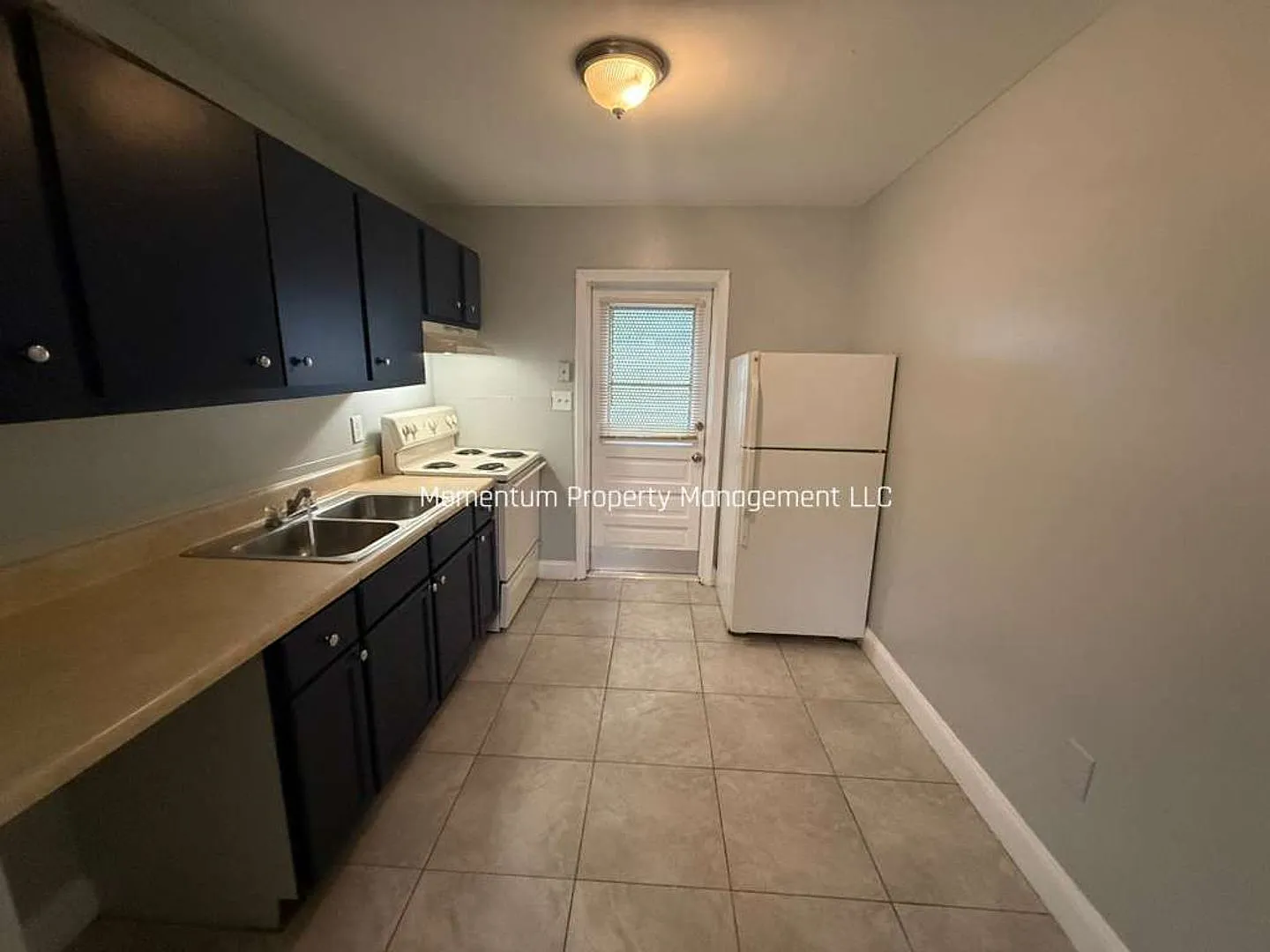 8215 N 17th St Unit B Tampa, FL 33604 — Photo 1